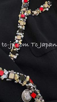 CHANEL 05C Black Beads Trim Wool Blazer Jacket Collectors Item 36 38 シャネル ブラック ビジュー トリミング ウール ブレザー ジャケット ミランダ カー着 即発 - TC JAPAN
