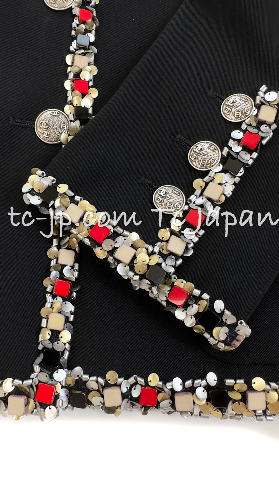 CHANEL 05C Black Beads Trim Wool Blazer Jacket Collectors Item 36 38 シャネル ブラック ビジュー トリミング ウール ブレザー ジャケット ミランダ カー着 即発 - TC JAPAN