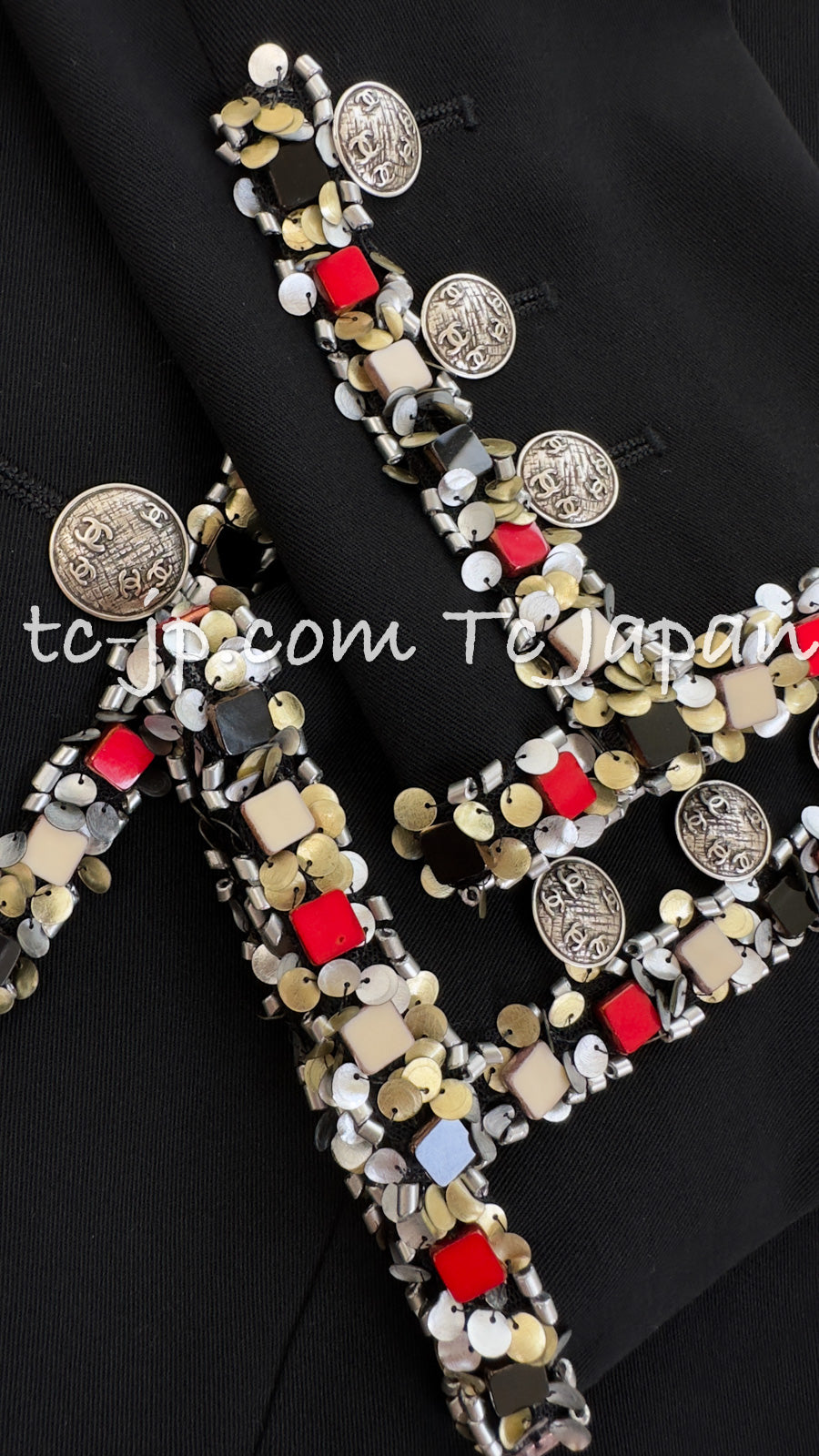 CHANEL 05C Black Beads Trim Wool Blazer Jacket Collectors Item 36 38 シャネル ブラック ビジュー トリミング ウール ブレザー ジャケット ミランダ カー着 即発 - TC JAPAN