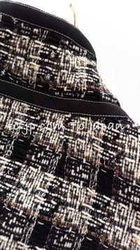 CHANEL 08A Black Brown Wool Stand Collar Tweed Jacket 34 シャネル ブラック ブラウン ウール スタンドカラー ツイード ジャケット 即発
