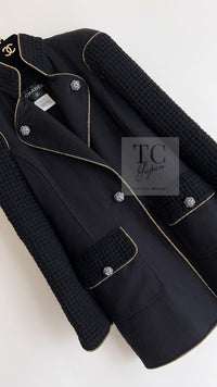 CHANEL 15PF Salzburg Black Wool Coat Gripoix Buttons 38 シャネル ザルツブルグ ブラック ウール コート グリポワ宝石ボタン 即発