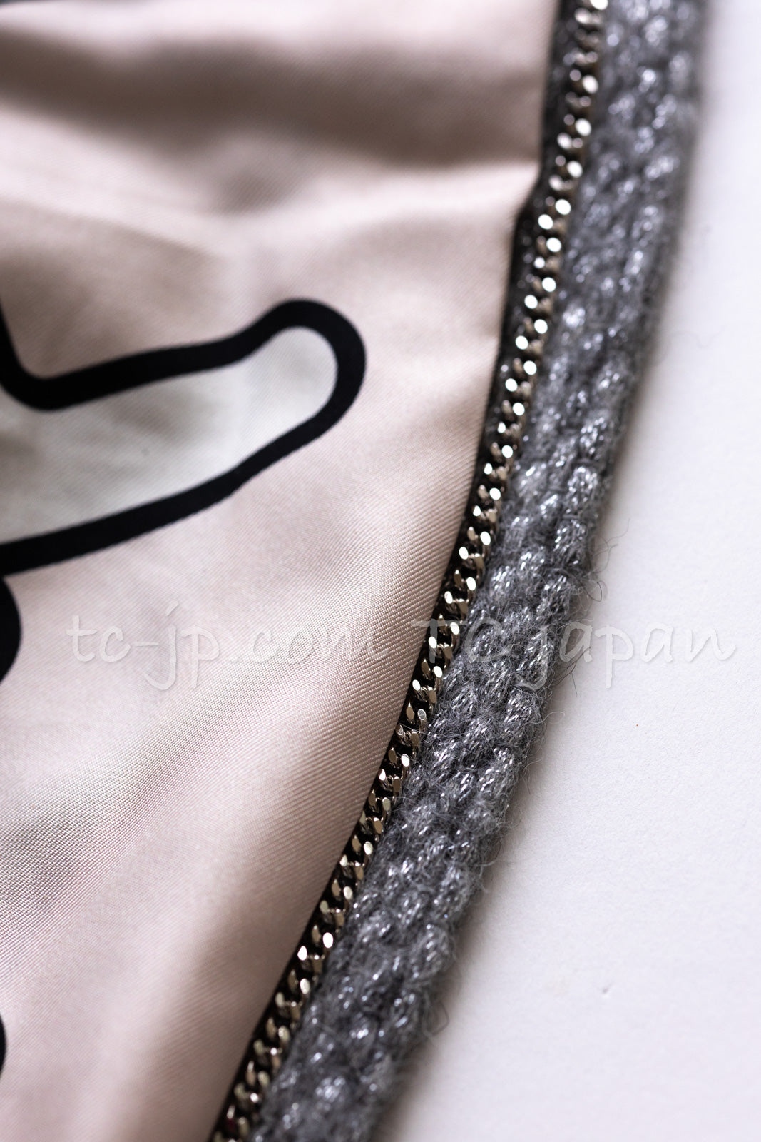 CHANEL 21B Gray Silver Wool Alpaca Blouson Duffel Coat 36 38 42 44 46 シャネル グレー シルバー ウール アルパカ ブルゾン ダッフル コート 即発