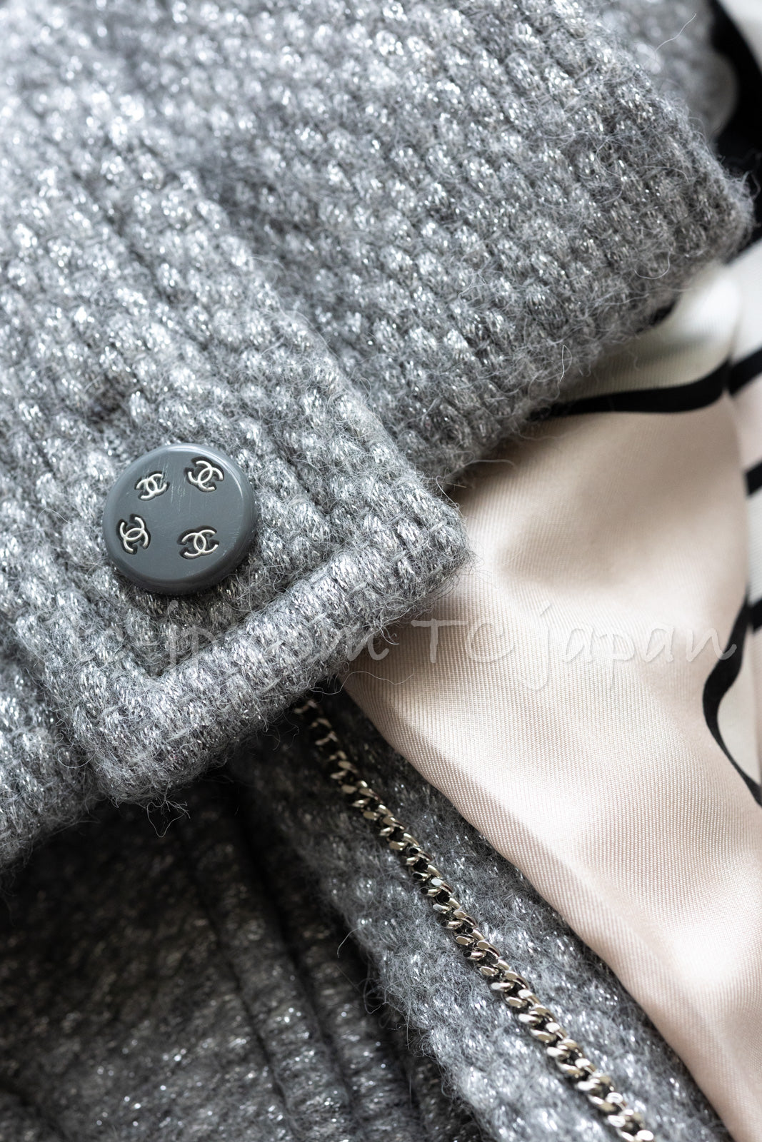 CHANEL 21B Gray Silver Wool Alpaca Blouson Duffel Coat 36 38 42 44 46 シャネル グレー シルバー ウール アルパカ ブルゾン ダッフル コート 即発