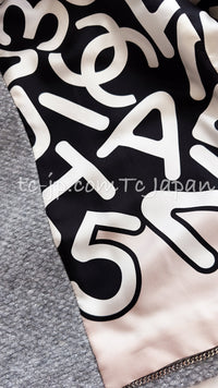 CHANEL 21B Gray Silver Wool Alpaca Blouson Duffel Coat 36 38 42 44 46 シャネル グレー シルバー ウール アルパカ ブルゾン ダッフル コート 即発