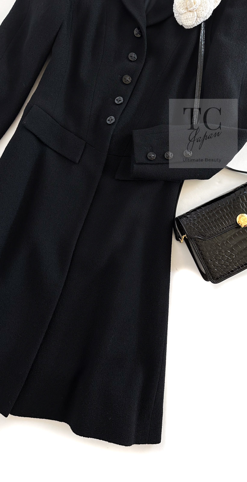 CHANEL 06A Black Wool Tweed Coat 34 36 38 シャネル ブラック ウール ツイード コート ラインストーン ビジュー ボタン即発