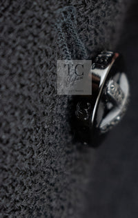 CHANEL 06A Black Wool Tweed Coat 34 36 38 シャネル ブラック ウール ツイード コート ラインストーン ビジュー ボタン即発