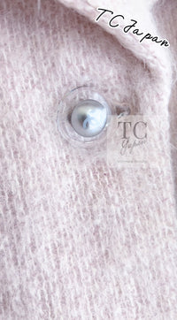 CHANEL 17A Pale Baby Pink Mohair Wool Jacket Coat 36 38 シャネル 軽くてふわふわ 淡い ベビーピンク モヘア ウール ジャケット コート 即発