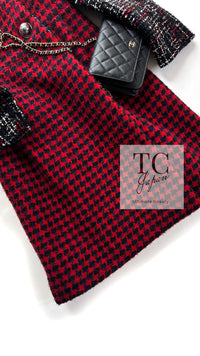 CHANEL 17A Red Black Double Wool Tweed Coat 36 シャネル レッド ブラック ダブル ウール ツイード コート 即発