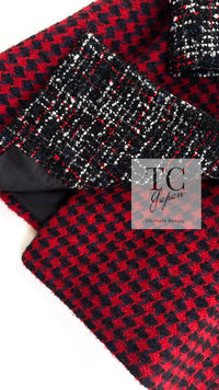 CHANEL 17A Red Black Double Wool Tweed Coat 36 シャネル レッド ブラック ダブル ウール ツイード コート 即発