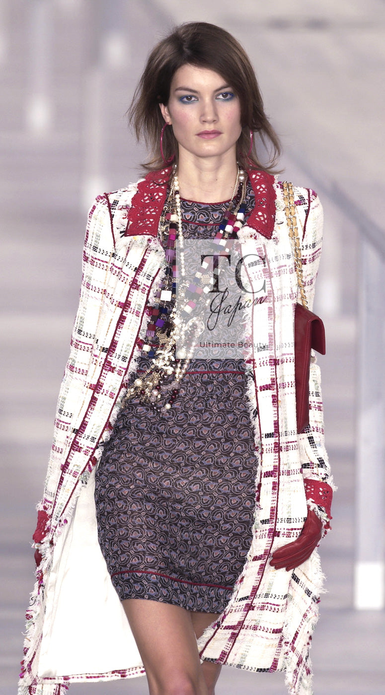シャネル シャネル コート CHANEL アイボリー レッド ミックス ツイード 04S