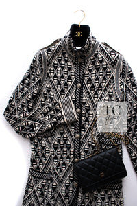 CHANEL 04PF Ivory Black Wool Cashmere Knit Long Cardigan Coat 38 シャネル アイボリー ブラック ウール カシミヤ ニット ロング カーディガン コート 即発