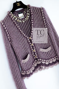 CHANEL 04PF Plum Purple Pink Mohair Knit Stretch Crochet Cardigan 38 シャネル プラム パープル ピンク モヘア 柔らか ニット ストレッチ かぎ編 クロシェット カーディガン 即発