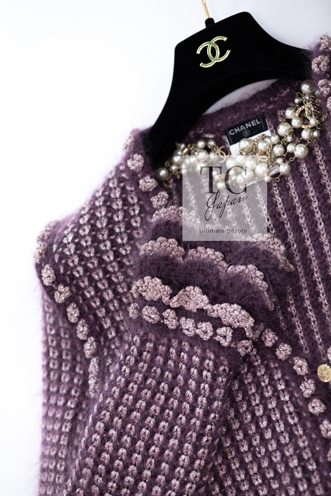 CHANEL 04PF Plum Purple Pink Mohair Knit Stretch Crochet Cardigan 38 シャネル プラム パープル ピンク モヘア 柔らか ニット ストレッチ かぎ編 クロシェット カーディガン 即発