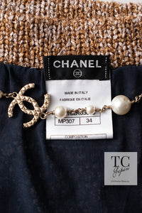 CHANEL 11S Champagne Gold Beige Knit Skirt Cardigan 34 36 38 シャネル シャンパンゴールド ベージュ 女優の ニット スカート カーディガン 即発