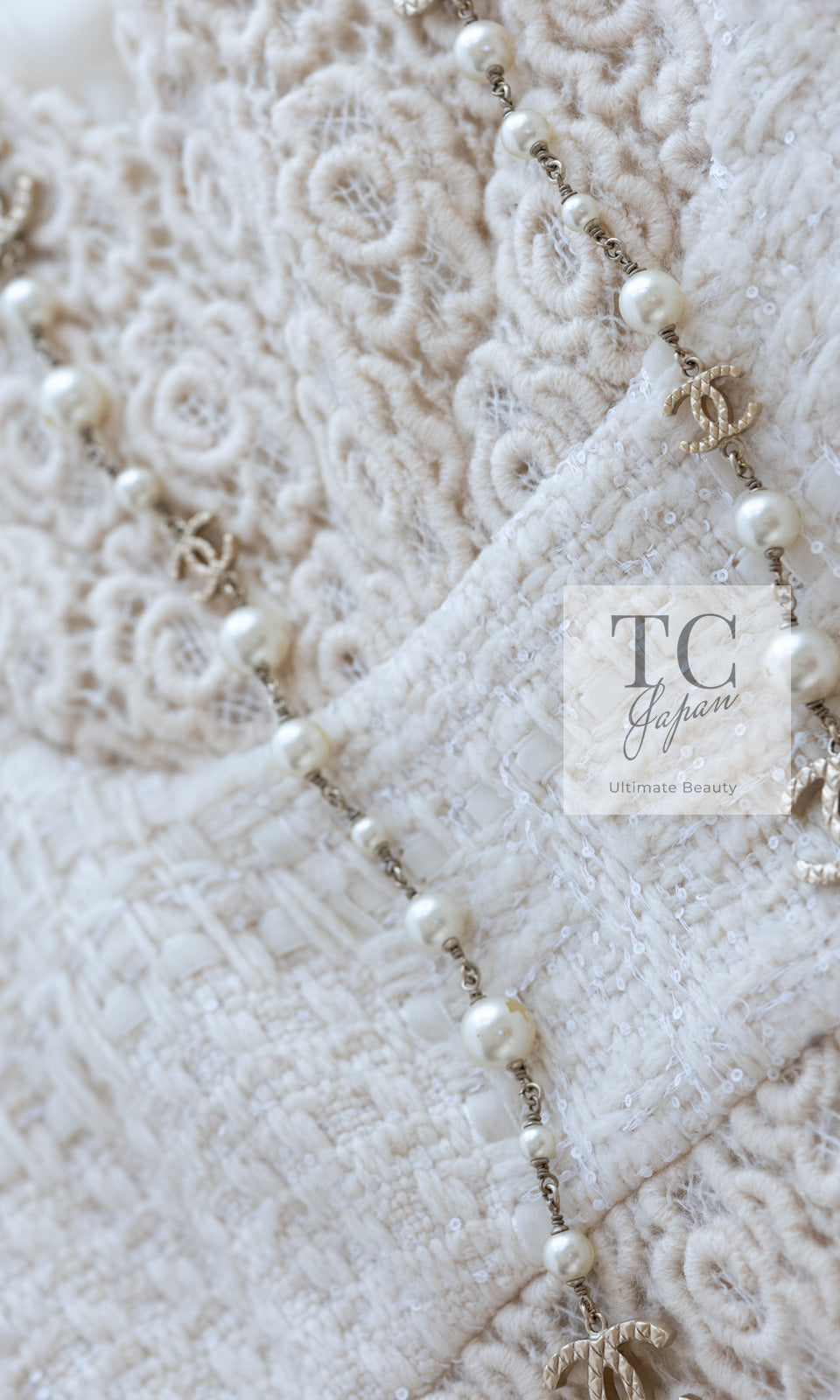 CHANEL 15PF Ivory Creme Cashmere Camellia Dress 38 42 シャネル アイボリー クリーム  カシミヤ カメリア ワンピース 即発
