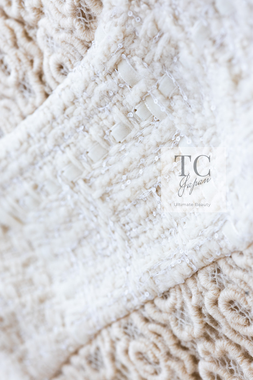 CHANEL 15PF Ivory Creme Cashmere Camellia Dress 38 42 シャネル アイボリー クリーム  カシミヤ カメリア ワンピース 即発