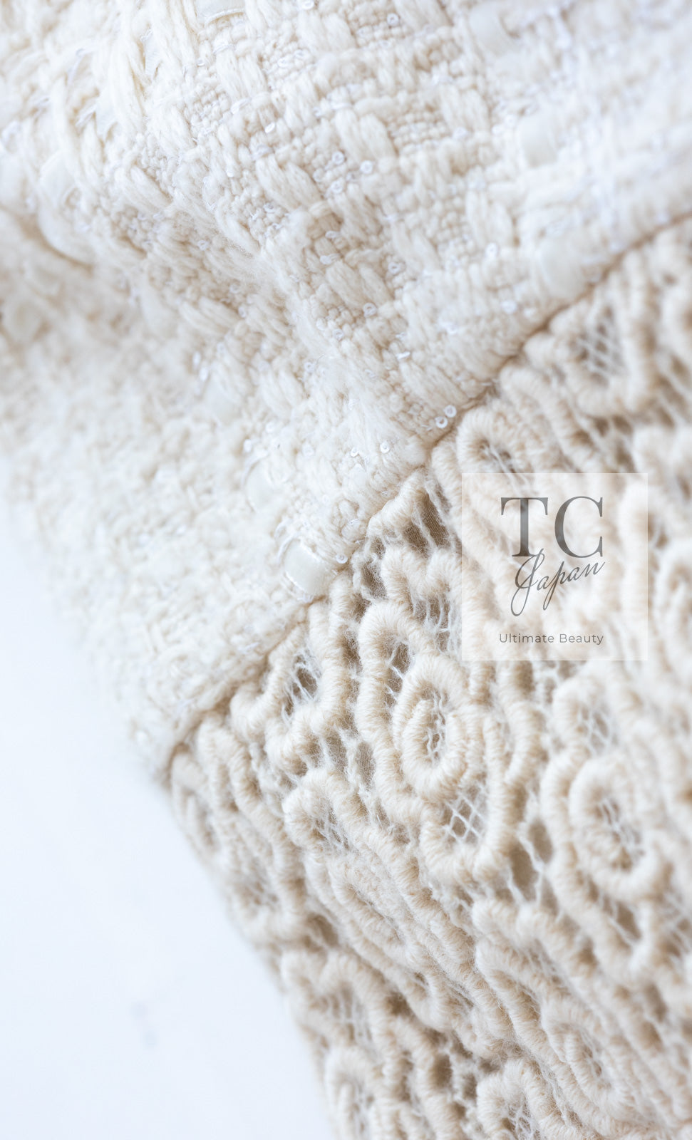 CHANEL 15PF Ivory Creme Cashmere Camellia Dress 38 42 シャネル アイボリー クリーム  カシミヤ カメリア ワンピース 即発