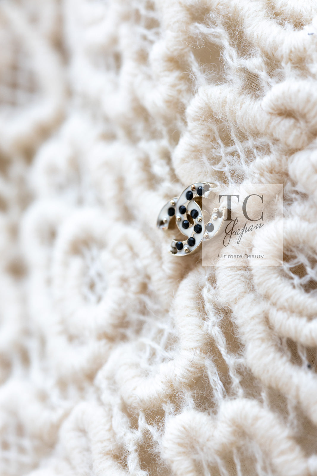 CHANEL 15PF Ivory Creme Cashmere Camellia Dress 38 42 シャネル アイボリー クリーム  カシミヤ カメリア ワンピース 即発