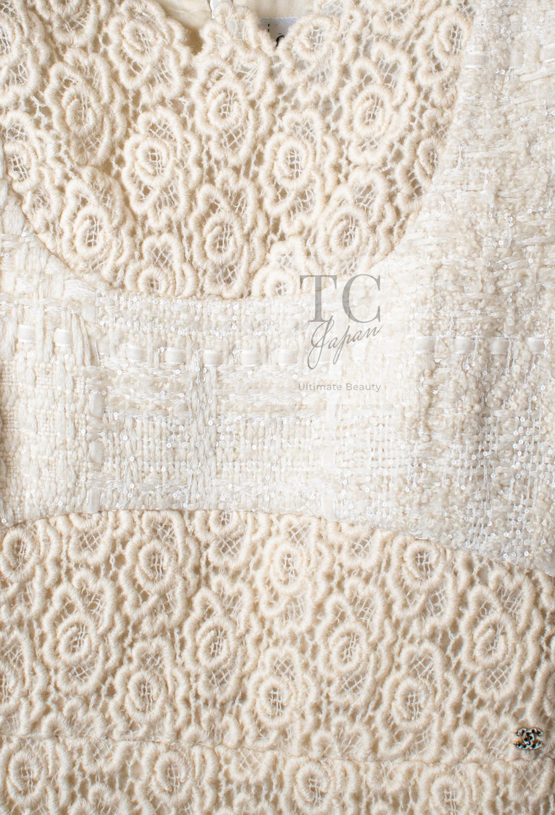 CHANEL 15PF Ivory Creme Cashmere Camellia Dress 38 42 シャネル アイボリー クリーム  カシミヤ カメリア ワンピース 即発