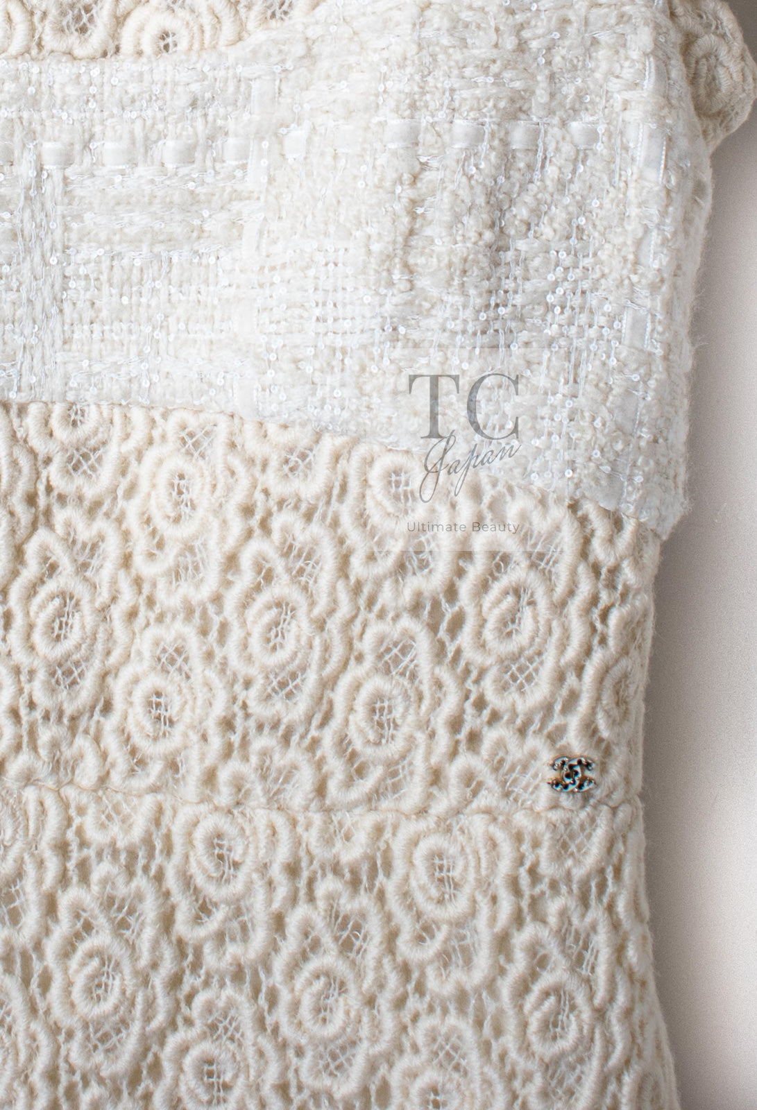 CHANEL 15PF Ivory Creme Cashmere Camellia Dress 38 42 シャネル アイボリー クリーム  カシミヤ カメリア ワンピース 即発