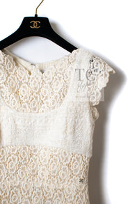 CHANEL 15PF Ivory Creme Cashmere Camellia Dress 38 42 シャネル アイボリー クリーム  カシミヤ カメリア ワンピース 即発
