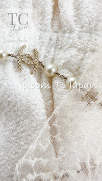 CHANEL 15C White Ivory Gripoix Buttons Bow Romper Jumpsuit 36 38 シャネル ホワイト アイボリー グリポワ 宝石 ボタン リボン ロンパース ジャンプ スーツ 即発