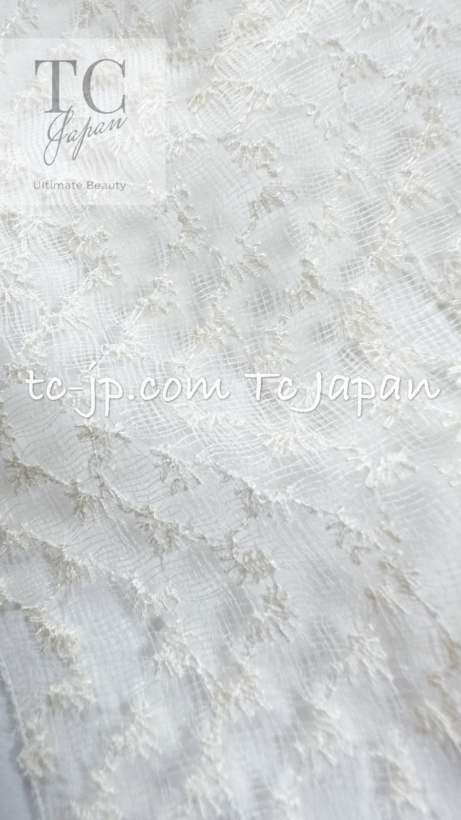 CHANEL 15C White Ivory Gripoix Buttons Bow Romper Jumpsuit 36 38 シャネル ホワイト アイボリー グリポワ 宝石 ボタン リボン ロンパース ジャンプ スーツ 即発