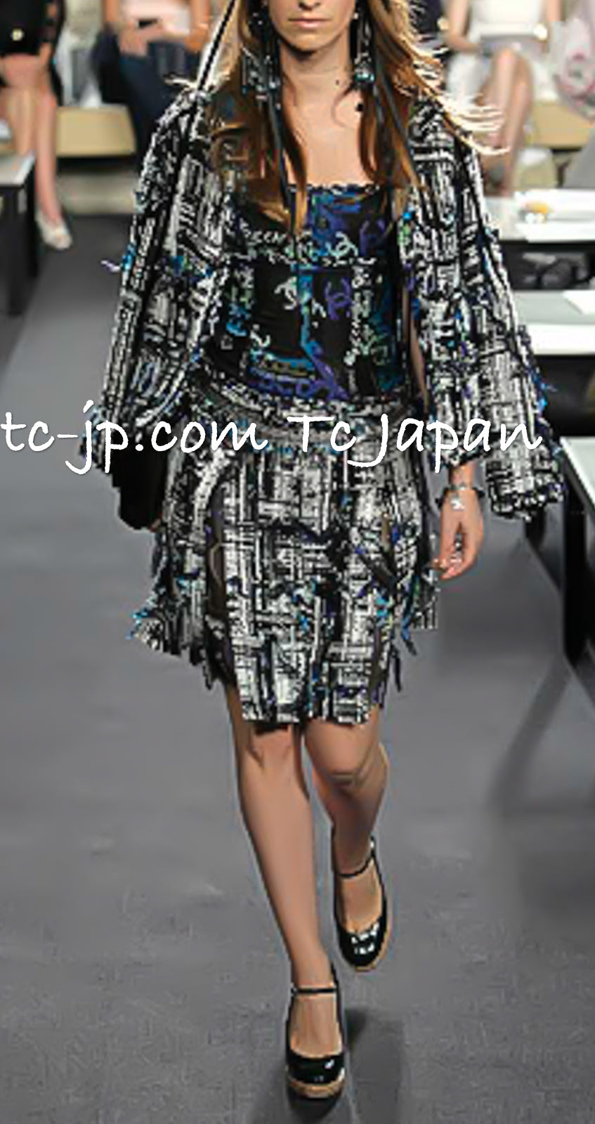 CHANEL 07C Black Blue Graffiti Tweed Dress 34 36 38 シャネル ブラック ブルー グラフィティ ツイード ワンピース 即発