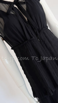 CHANEL 02S Black Silk Sleeveless Pleated Dress 38 シャネル ブラック シルク ノースリーブ プリーツ ワンピース 即発