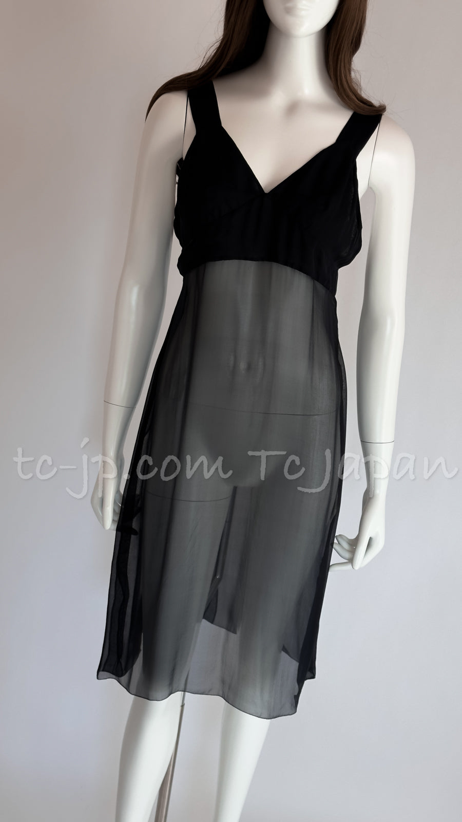 CHANEL 02S Black Silk Sleeveless Pleated Dress 38 シャネル ブラック シルク ノースリーブ プリーツ ワンピース 即発