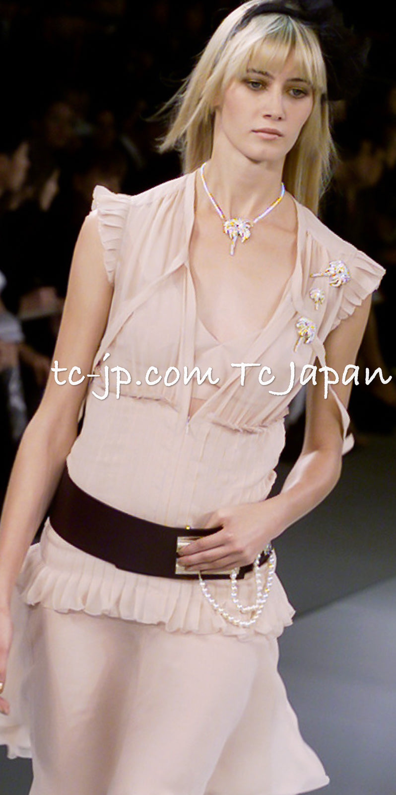 CHANEL 02S Black Silk Sleeveless Pleated Dress 38 シャネル ブラック シルク ノースリーブ プリーツ ワンピース 即発