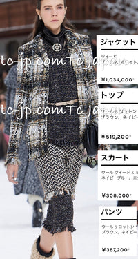 CHANEL 19A Navy Ivory Mix Tweed Cropped Fringe Jacket 38 シャネル アイボリー・ネイビー・シェベロン・クロップド・フリンジ・ミックス・ツイード・ジャケット