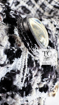 CHANEL 14S White Black Camellia Gripox Button Tweed Dress 34 シャネル ホワイト ブラック グレー カメリア グリポワ宝石ボタン ツイード ワンピース 即発