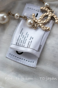 CHANEL 14S White Black Camellia Gripox Button Tweed Dress 34 シャネル ホワイト ブラック グレー カメリア グリポワ宝石ボタン ツイード ワンピース 即発