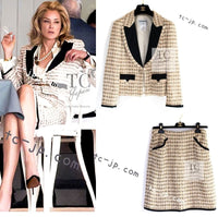 CHANEL 06S Ivory Creme Gold Tone Tweed Jacket Skirt Suit Sharon Stone 36 38 シャネル アイボリー クリーム ゴールド  ツイード ジャケット スカート スーツ 女優シャローン ストーン 即発