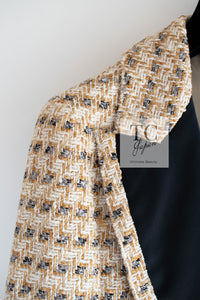 CHANEL 06S Ivory Creme Gold Tone Tweed Jacket Skirt Suit Sharon Stone 36 38 シャネル アイボリー クリーム ゴールド  ツイード ジャケット スカート スーツ 女優シャローン ストーン 即発