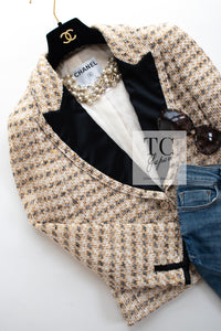 CHANEL 06S Ivory Creme Gold Tone Tweed Jacket Skirt Suit Sharon Stone 36 38 シャネル アイボリー クリーム ゴールド  ツイード ジャケット スカート スーツ 女優シャローン ストーン 即発