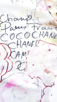 CHANEL 98C Yellow-ish Ivory Camellia T Shirt Tops 36 38 シャネル アイボリー カメリア柄 カール直筆 Tシャツ トップス 即発