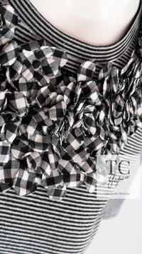 CHANEL 17PS Black White Stripe Border Knit Tops T-shirts 34 シャネル ブラック ホワイト ニット ストライプ トップス カットソー Tシャツ 即発