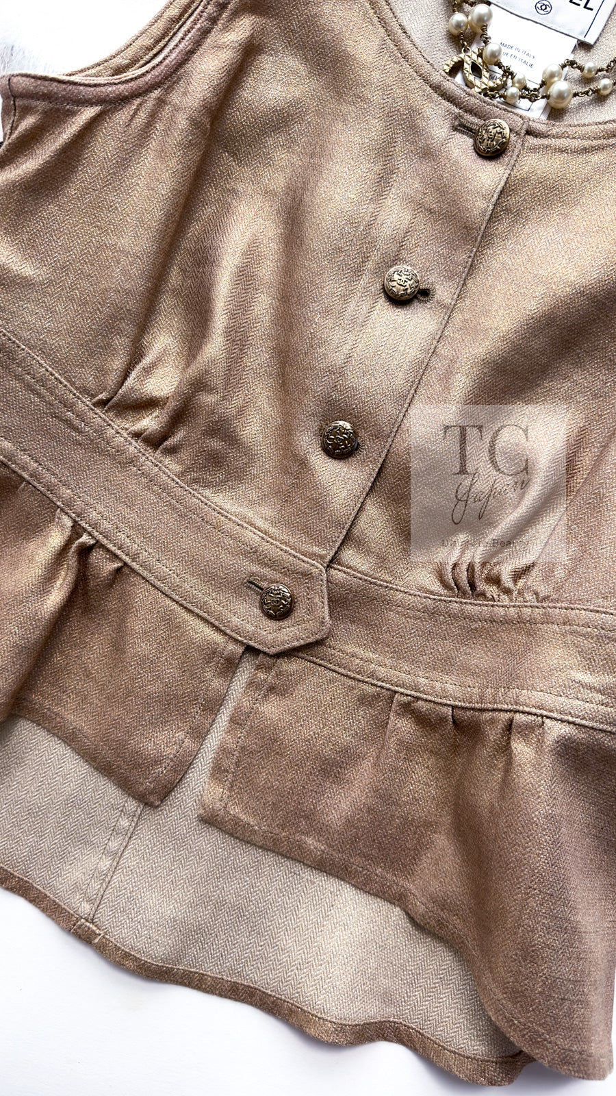 CHANEL 05S Gold Tone Metallic Vest Tunic Tops 34 シャネル ゴールド メタリック ベスト チュニック トップス 即発