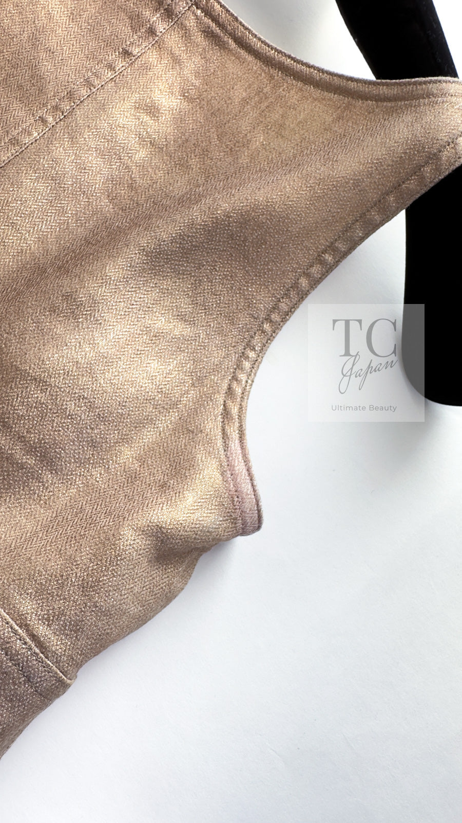 CHANEL 05S Gold Tone Metallic Vest Tunic Tops 34 シャネル ゴールド メタリック ベスト チュニック トップス 即発
