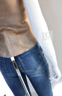 CHANEL 05S Gold Tone Metallic Vest Tunic Tops 34 シャネル ゴールド メタリック ベスト チュニック トップス 即発
