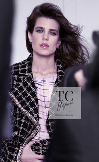 CHANEL 21S Black Beige Silk Cotton Tweed Jacket Silver Chain Trim No.5 Button 38 シャネル ブラック ベージュ シルク コットン ツイード ジャケット シルバー チェーン トリム No.5 ボタン 即発