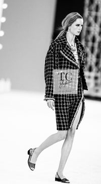 CHANEL 21S Black Beige Silk Cotton Tweed Jacket Silver Chain Trim No.5 Button 38 シャネル ブラック ベージュ シルク コットン ツイード ジャケット シルバー チェーン トリム No.5 ボタン 即発