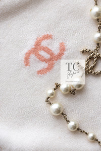 CHANEL 19C Ivory La Pausa CC Logo Rainbow Cashmere Sweater 36 シャネル アイボリー ラ パウザ CC ロゴ レインボー カシミア セーター 即発