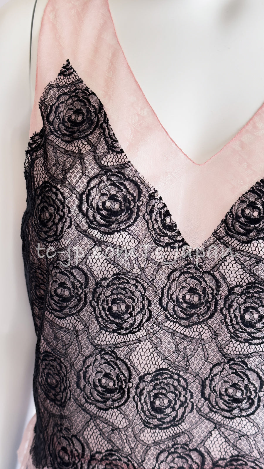 CHANEL 03S Pink Black Camellia Lace Cotton Sleeveless Tops 38 シャネル ピンク ブラック カメリア レース コットン トップス 即発