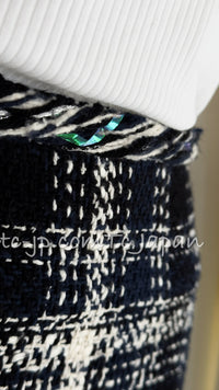 CHANEL 18S Navy Ivory Checked Cotton Tweed Skirt 38 シャネル ネイビー アイボリー チェック コットン ツイード スカート 即発