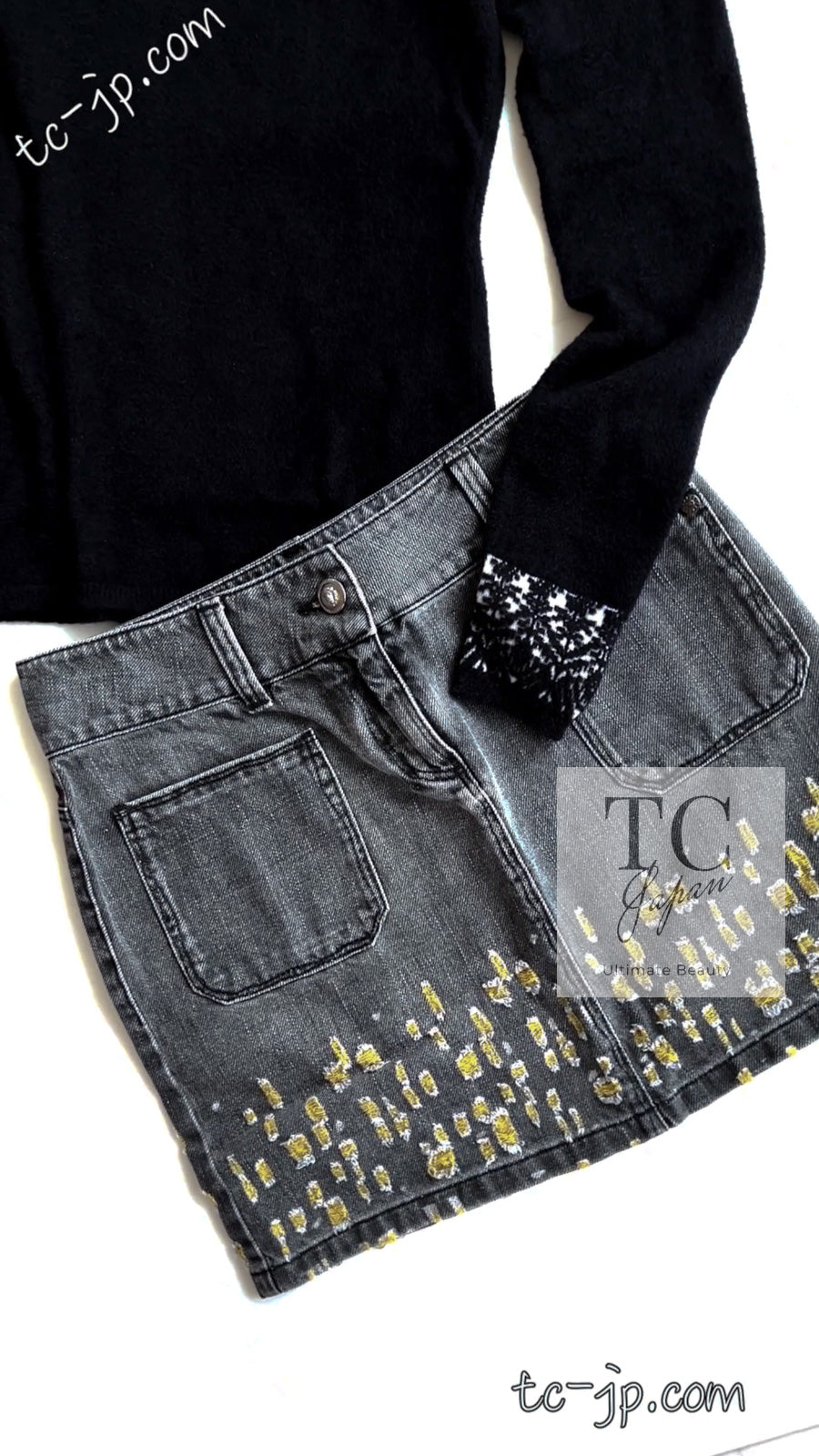 CHANEL 11S Gray Yellow Denim Cotton Mini Skirt 36 シャネル グレー イエロー デニム コットン ミニ スカート 即発 - TC JAPAN