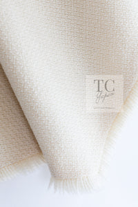CHANEL 92S Vintage Ivory Camellia Buttons Wool Fringe Tweed Jacket Skirt Suit 40 42 シャネル ヴィンテージ アイボリー カメリアボタン フリンジ ウール ツイード ジャケット スカート スーツ 即発