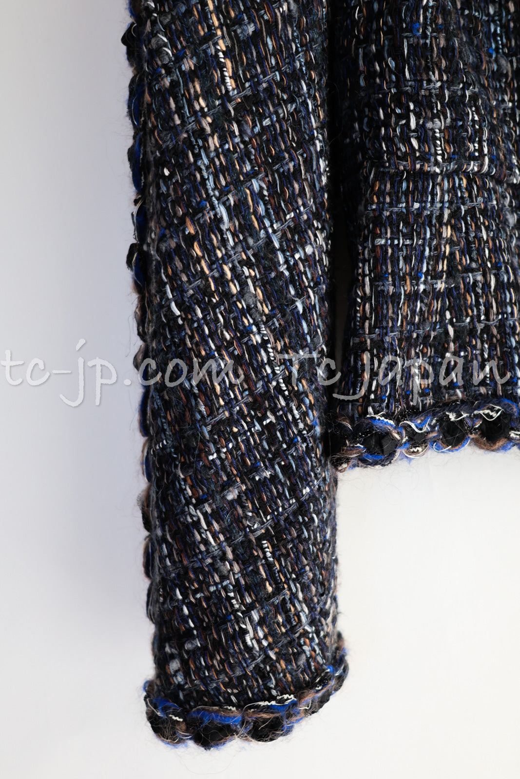 CHANEL 11A Navy Black CC Logo Buttons Trim Tweed Cardigan Jacket 36 42 シャネル ネイビー ブラック CCロゴボタン トリム ツイード カーディガン ジャケット 即発